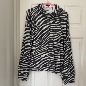 Sanctuary Black and White Zebra Pattern Turtleneck Sweater